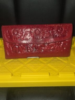Embossed Floral Red Leather Wallet Clutch